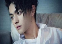 吃瓜娱乐间许凯,吃瓜娱乐间，揭秘明星背后的故事